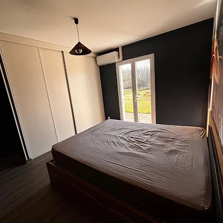 Holiday home Bord De Dordogne *